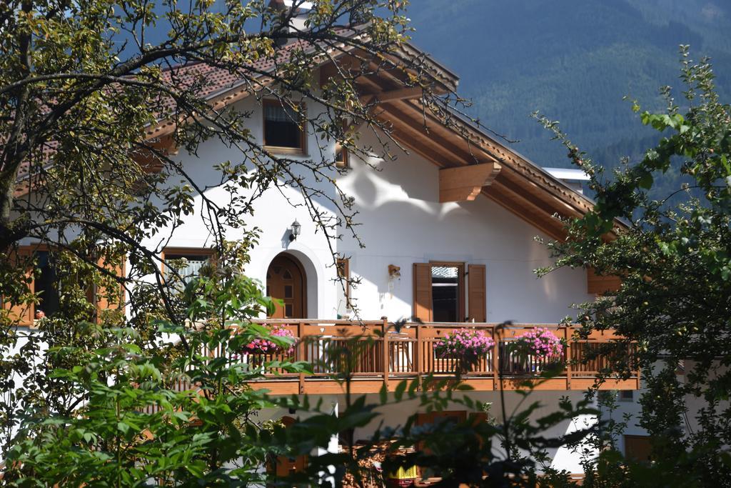 Casa Franca Διαμέρισμα Cavalese Εξωτερικό φωτογραφία
